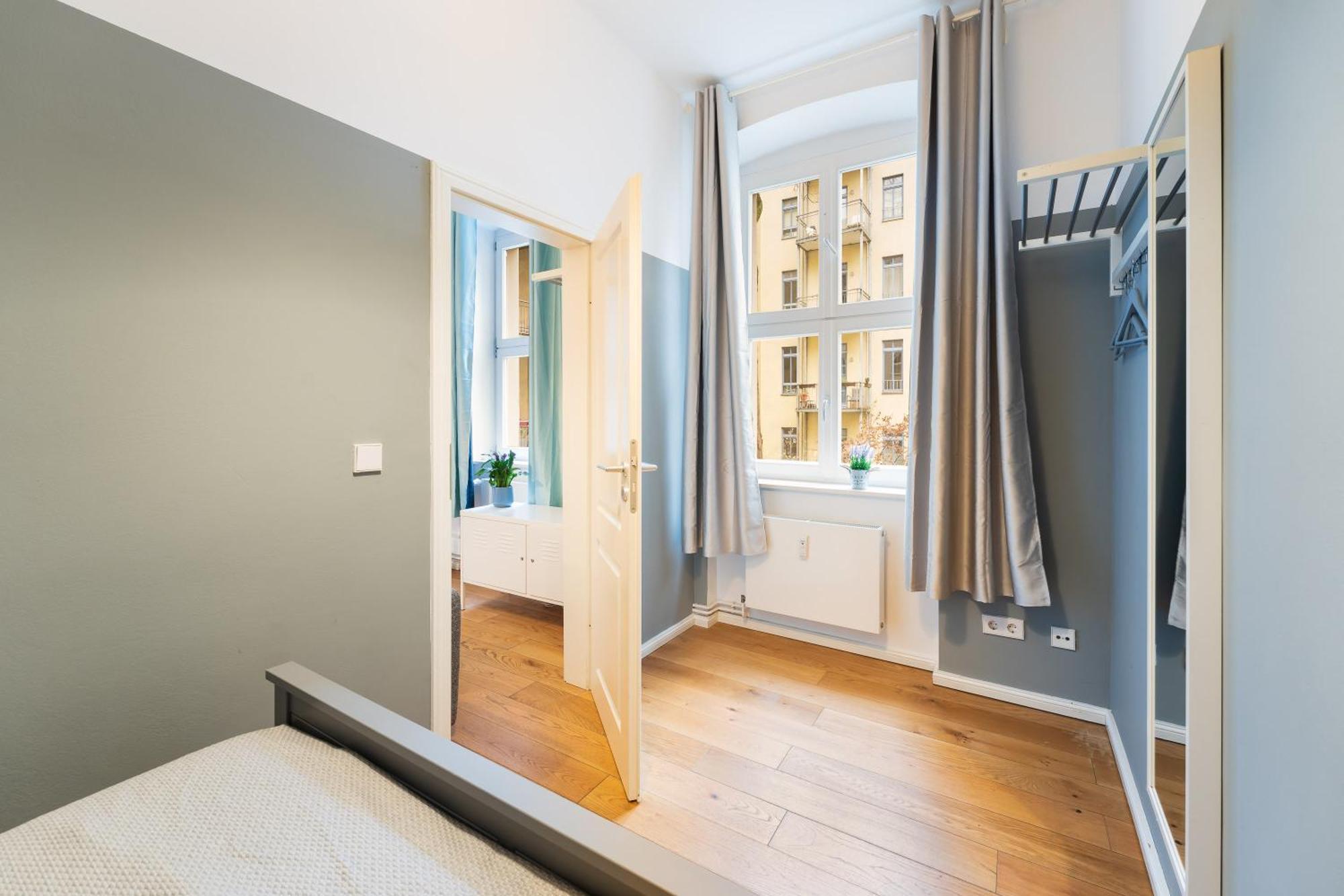 Downtown Apartments Torstr, 4 Unique Units From 1-3 Bedrooms Berlin Exteriör bild