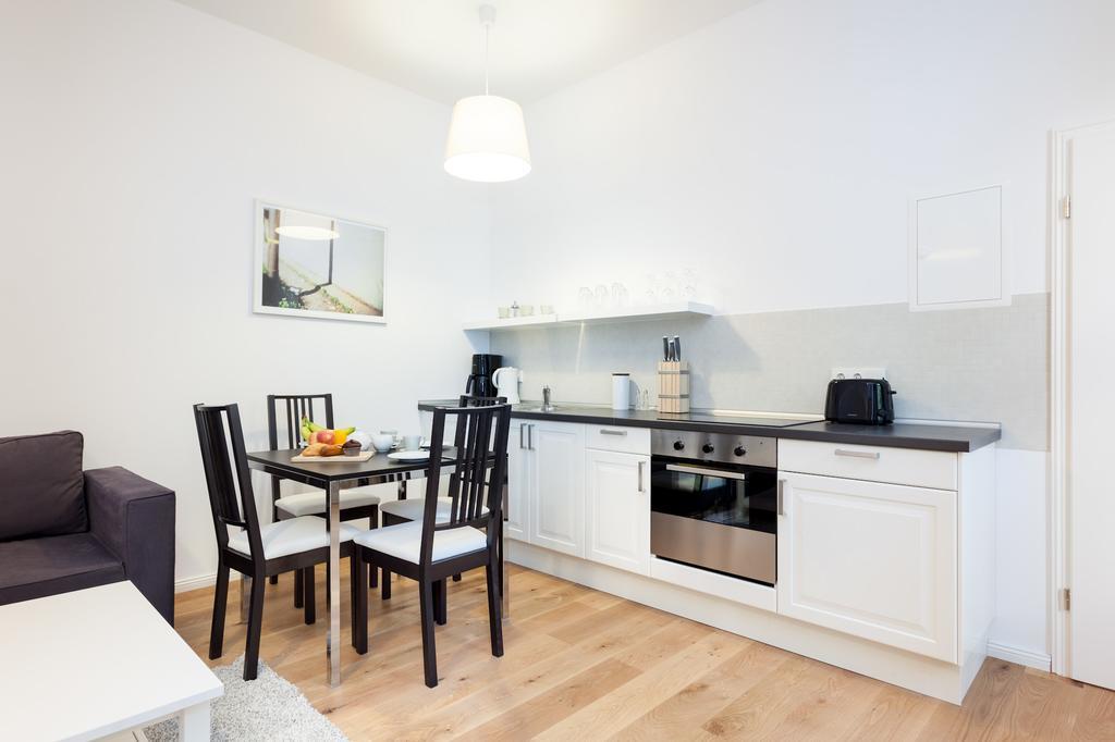 Downtown Apartments Torstr, 4 Unique Units From 1-3 Bedrooms Berlin Exteriör bild